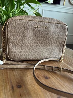 Michael Kors Tan Signature Crossbody with Gold Hardware